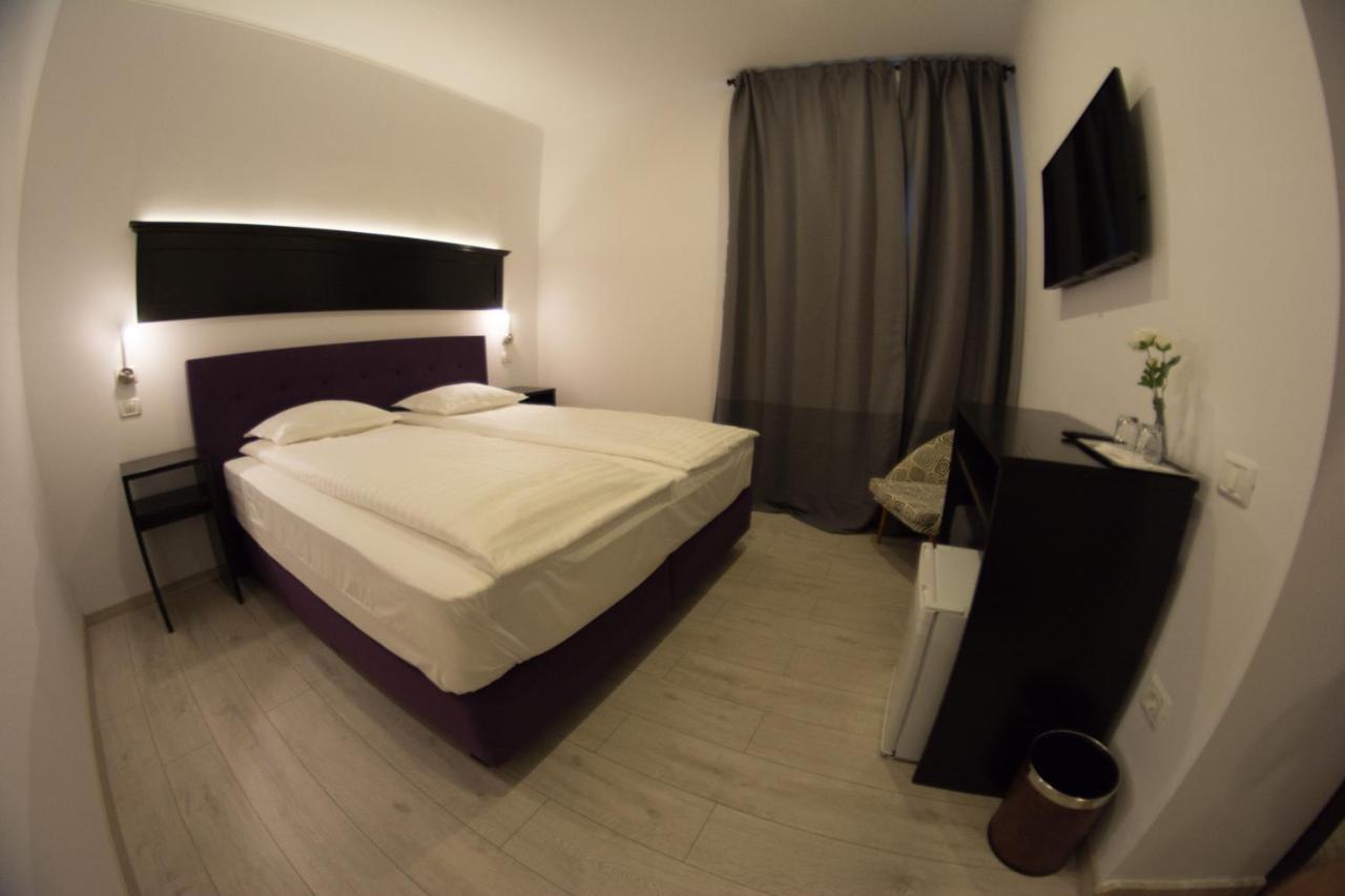 Bed and Breakfast Casa Branga Deva Zewnętrze zdjęcie